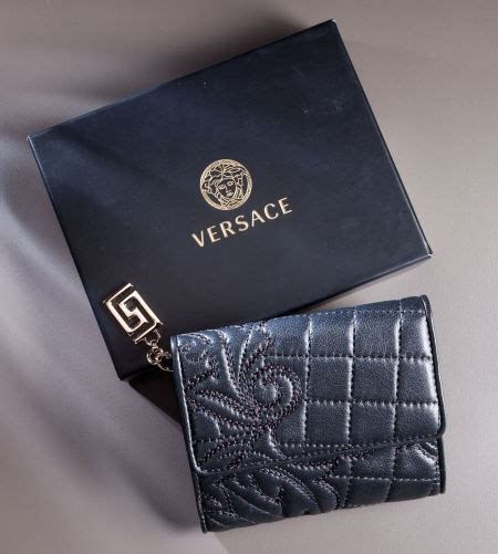 versace vanitas set pret|Versace vanitas wallet.